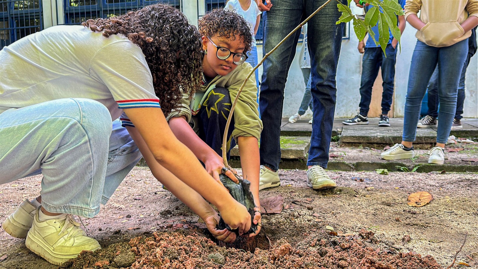 Estudantes participam da V Conferência Estadual Infantojuvenil pelo Meio Ambiente, em Salvador