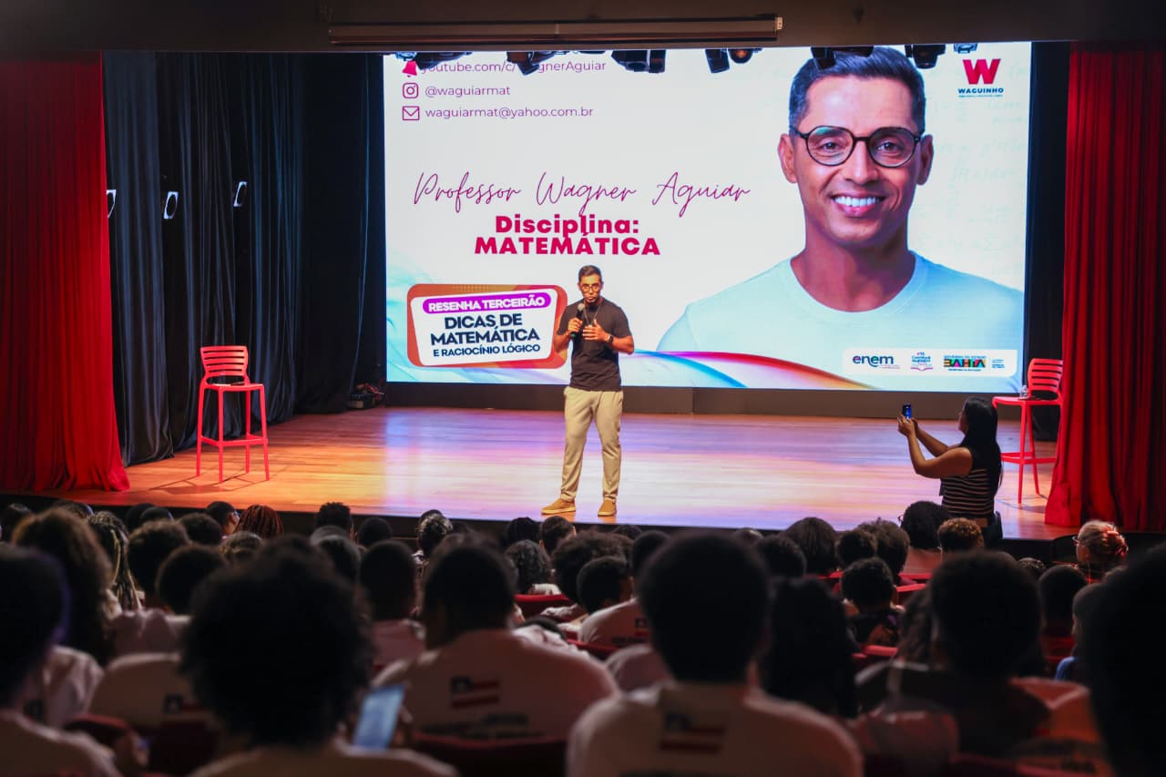 Estudantes da rede estadual participam do Aulão Enem com foco em raciocínio lógico e Matemática