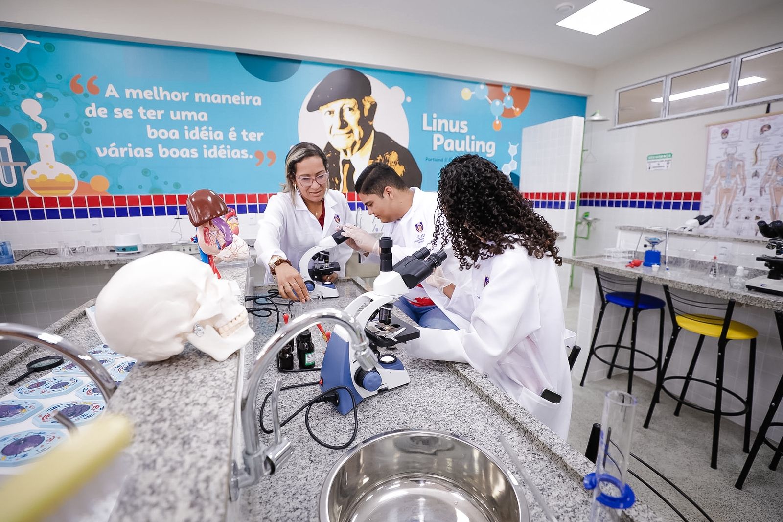 Estudantes da rede estadual participam da 22ª Semana Nacional de Ciência e Tecnologia, em Salvador