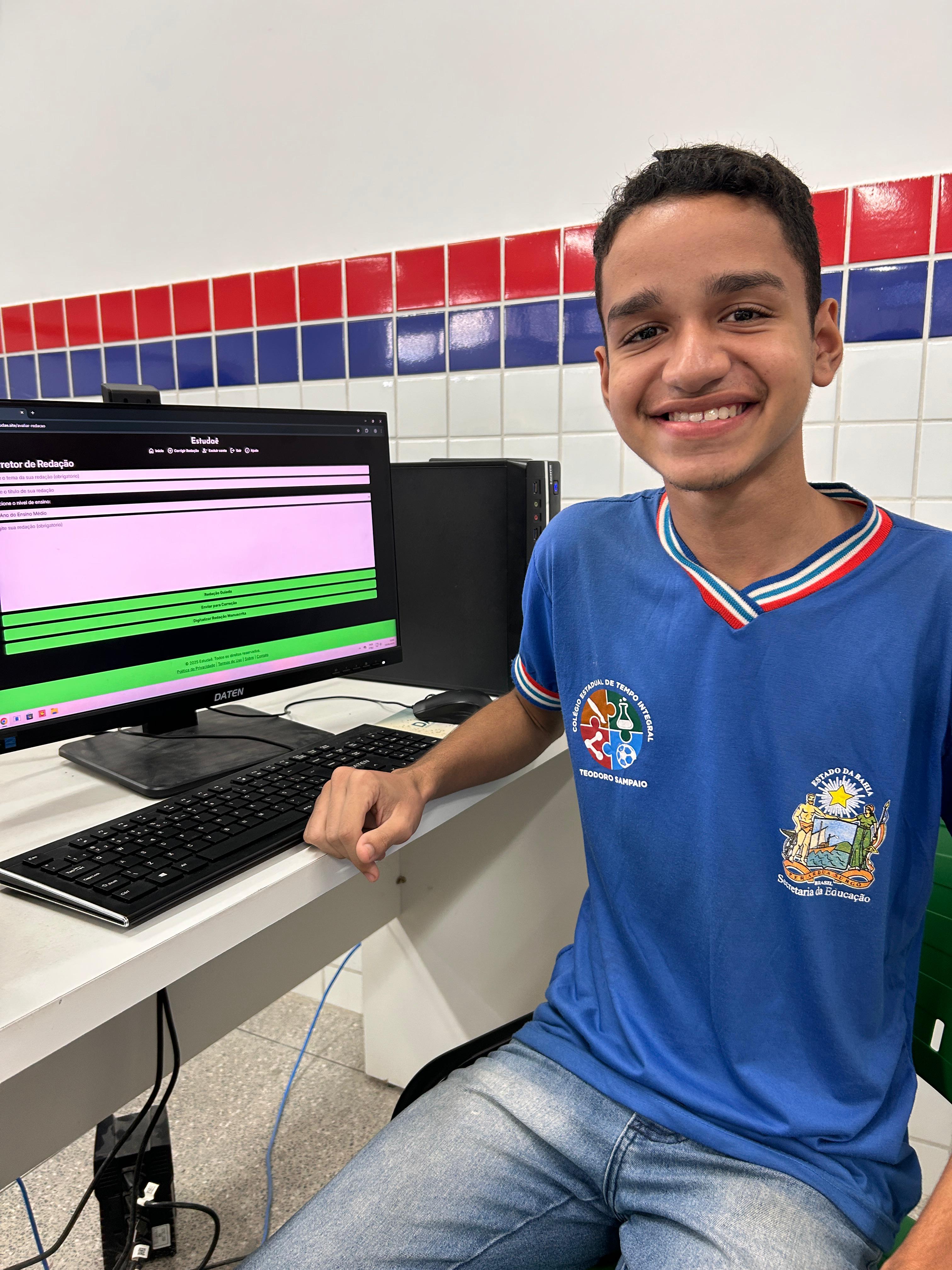 Inovação estudantil transforma rotina de aprendizagem na rede estadual de ensino