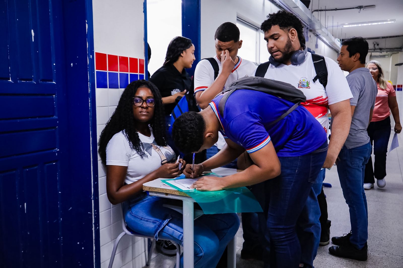 Escolas públicas iniciam aplicação das avaliações do SAEB em toda a Bahia