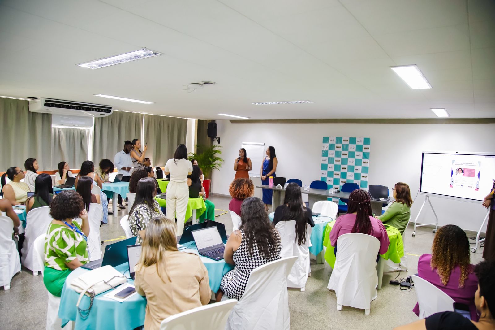 SEC promove formação sobre inteligência artificial aplicada à gestão pública