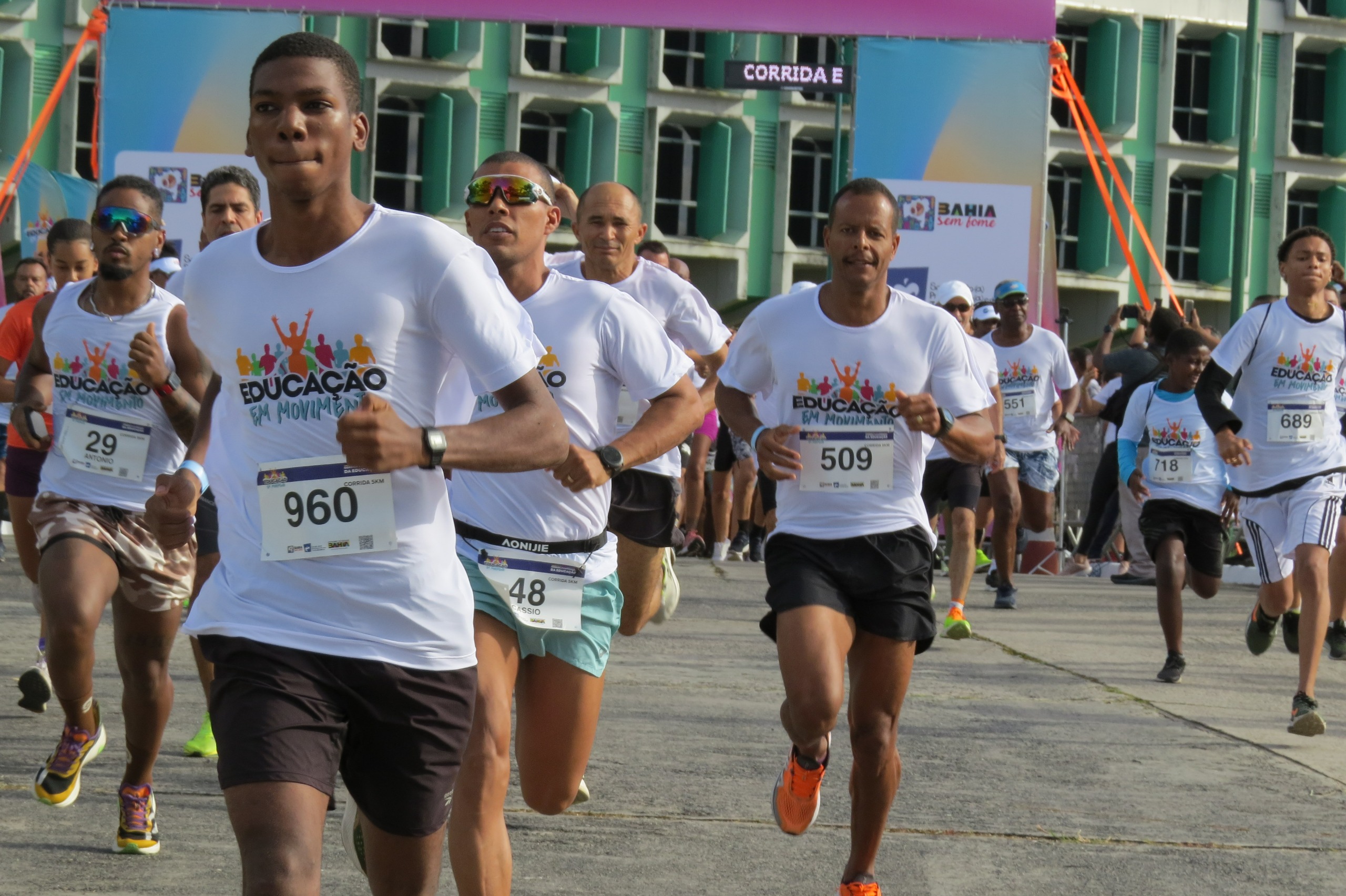 Trânsito, concentração, pontos de hidratação tudo pronto para 2ª Corrida e Caminhada da Educação, neste sábado (18)