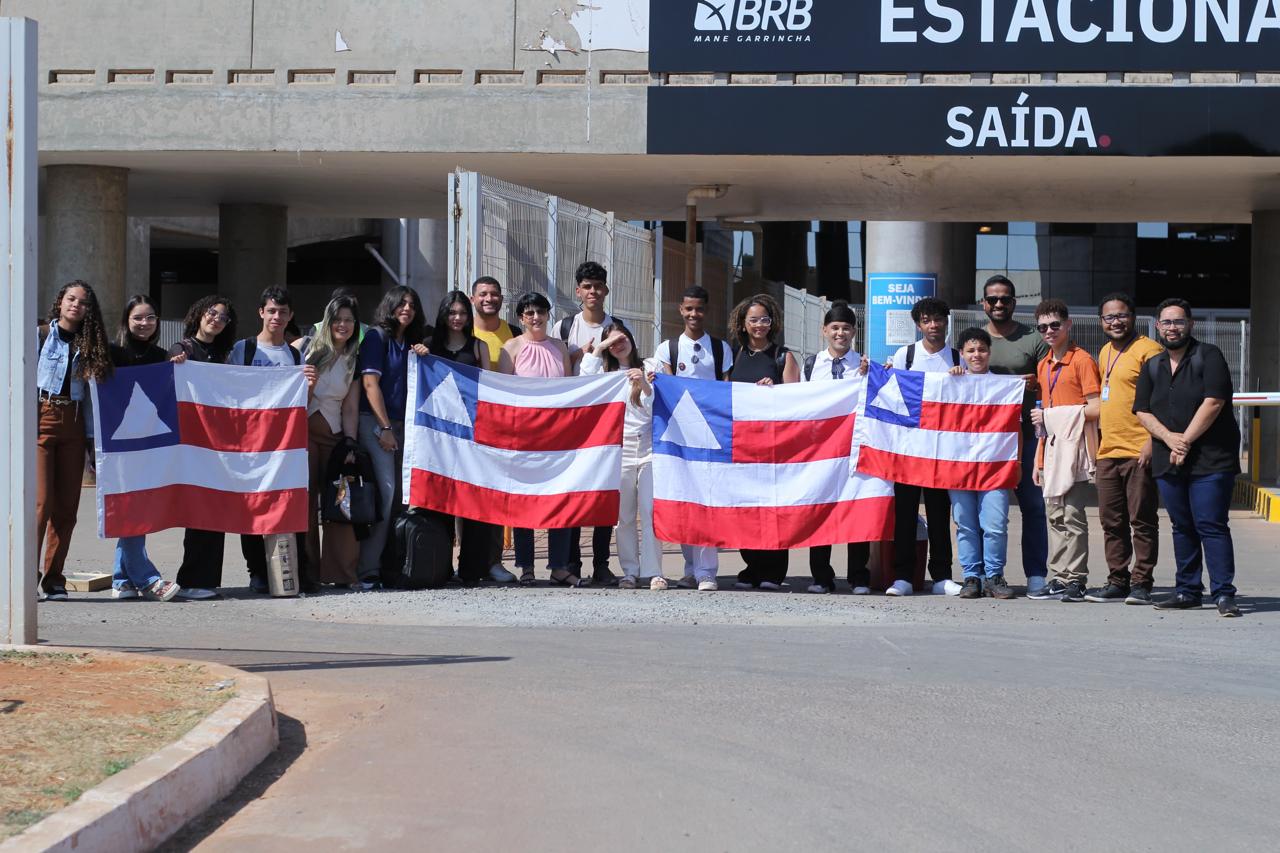 Estudantes da rede estadual da Bahia apresentam projetos em evento do MEC, em Brasília