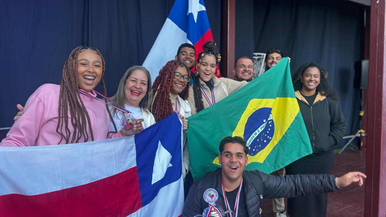 Estudantes da rede estadual são premiados no Mundial de Ciências e Tecnologias, no Chile