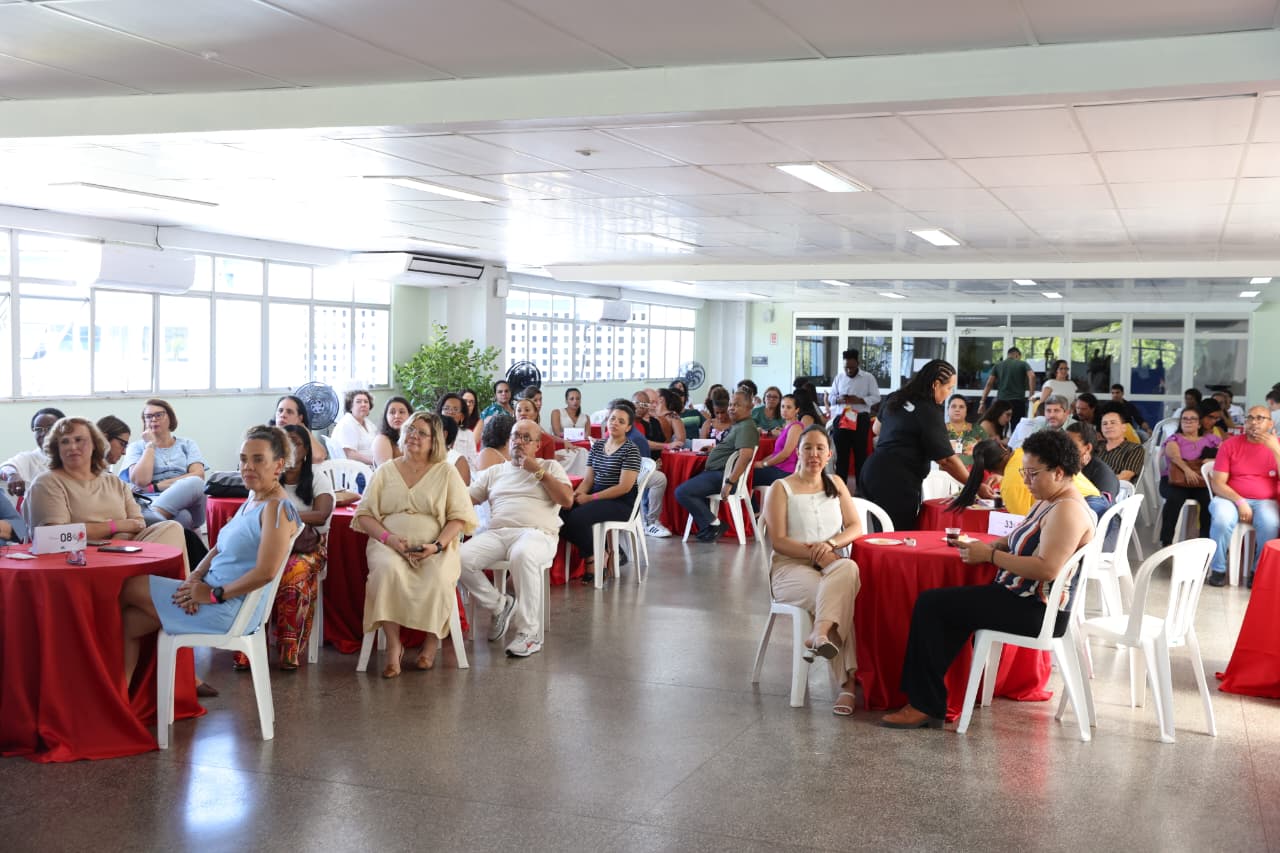 Educação da Bahia realiza ação formativa para reconhecer trajetórias de docentes da rede estadual