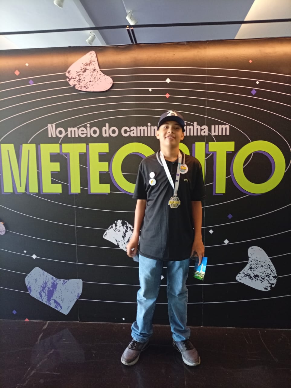 Estudante da rede estadual de Livramento de Nossa Senhora recebe medalha da NASA