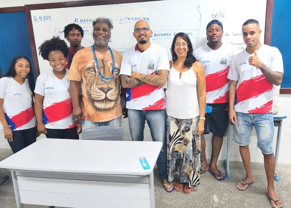 Da EJA ao fórum: vendedor de amendoim de 32 anos aposta no Enem para se tornar advogado