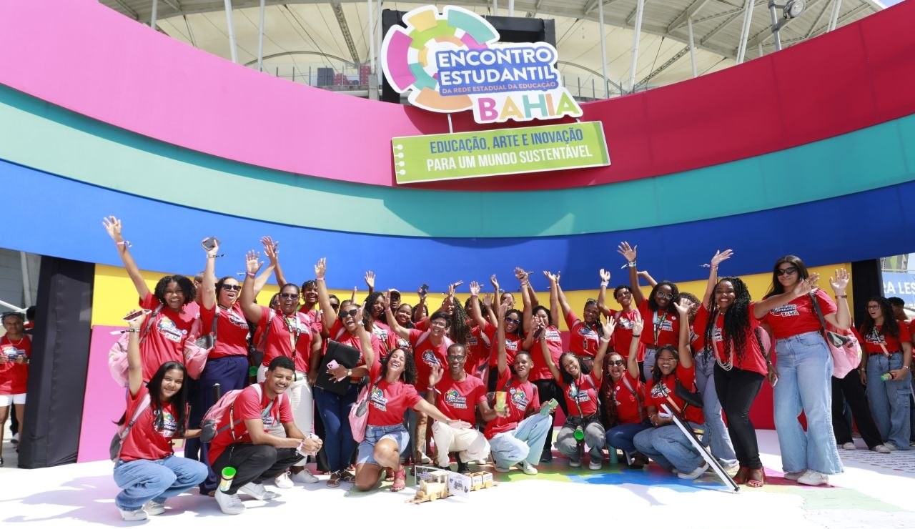 Maior encontro estudantil do país reúne 10 mil pessoas na Arena Fonte Nova 