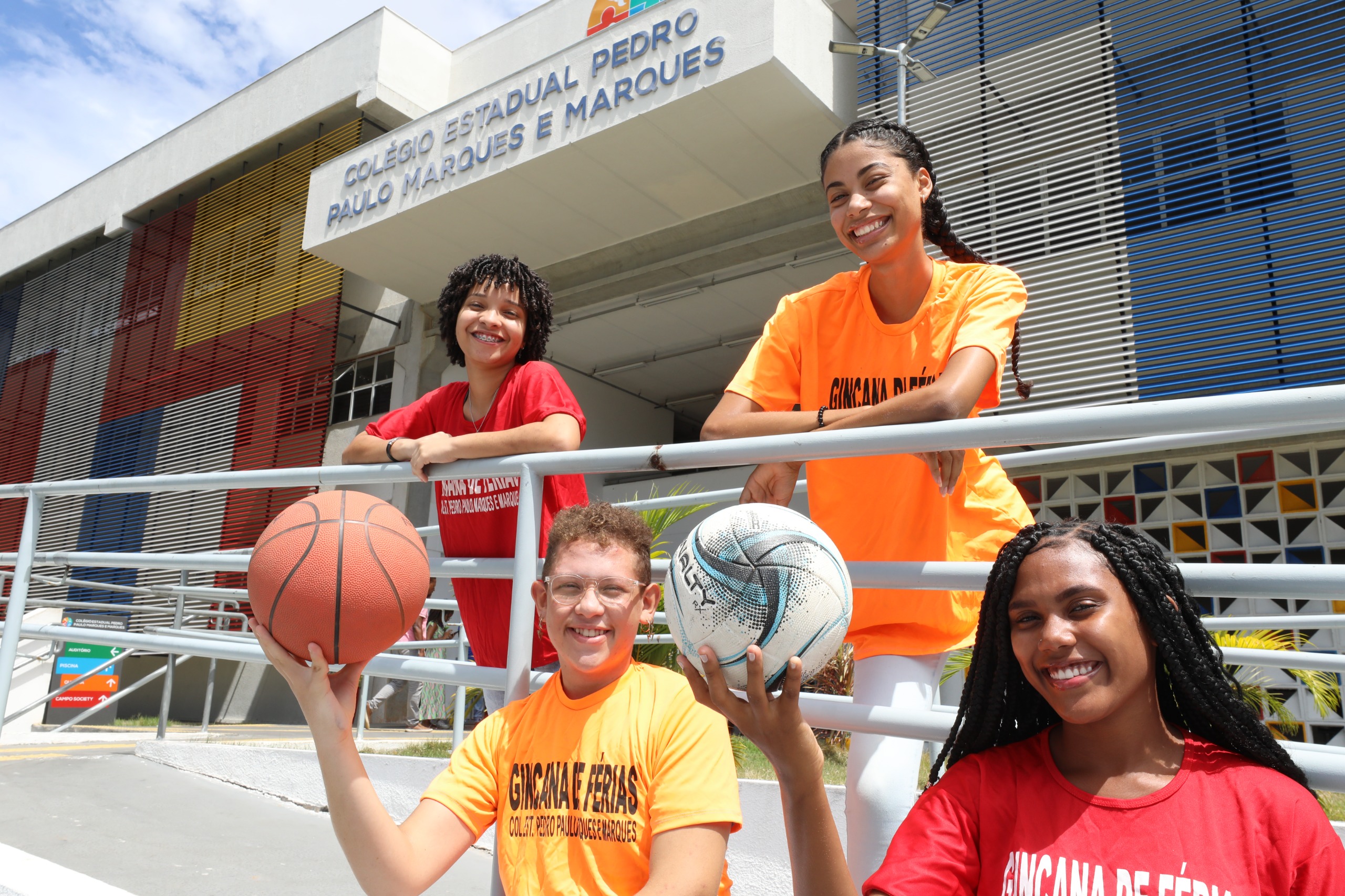 SEC anuncia Projeto Férias na Escola durante abertura  do Encontro Estudantil 2025 
