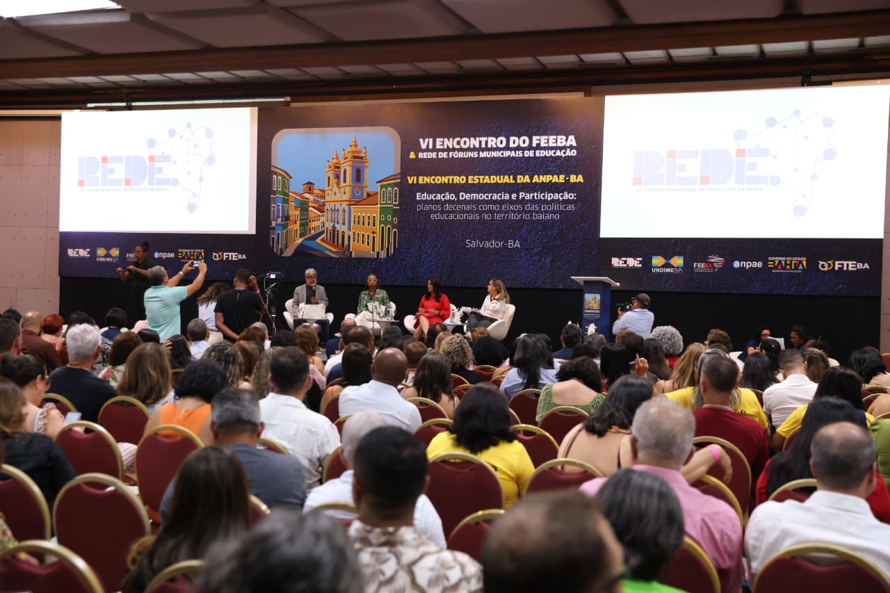 Bahia sedia encontros que articulam futuro da educação e novos Planos Decenais