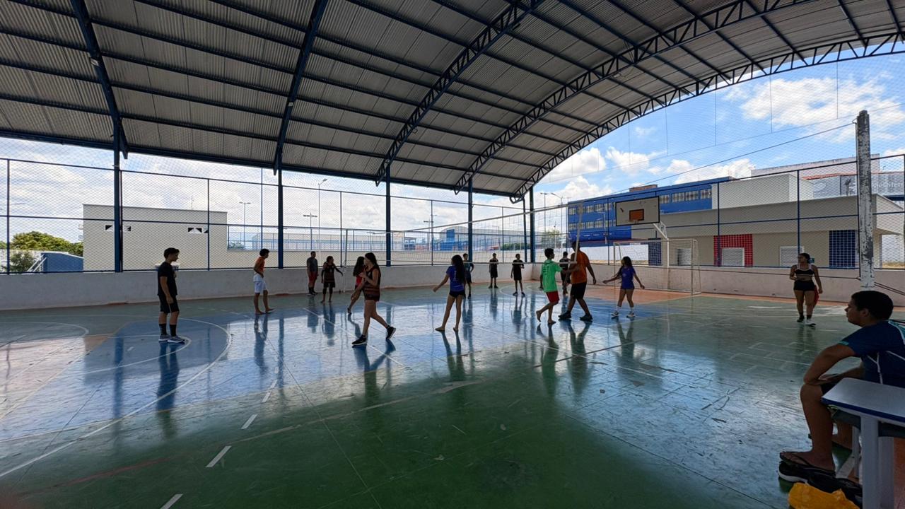 Férias na Escola movimenta unidades da rede estadual com esporte saúde e convivência 