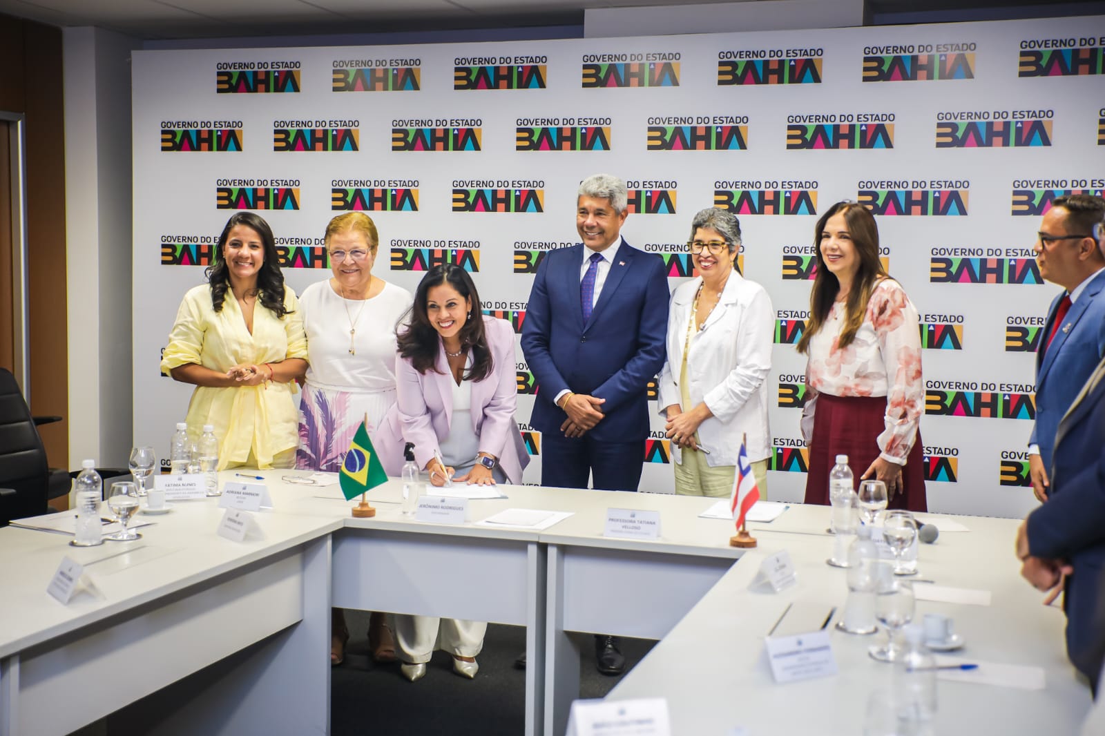 Professoras Adriana Marmori e Dayse Lago tomam posse para novo mandato na Reitoria da UNEB