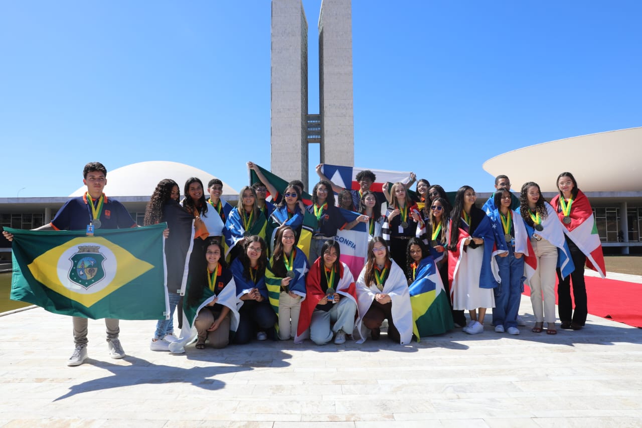 Concurso de Redação do Jovem Senador 2026 abre inscrições para estudantes da rede estadual