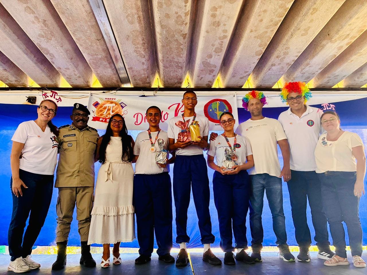 Colégio da Polícia Militar de Ilhéus celebra o Dia do Pi com quebra de recordes de memorização