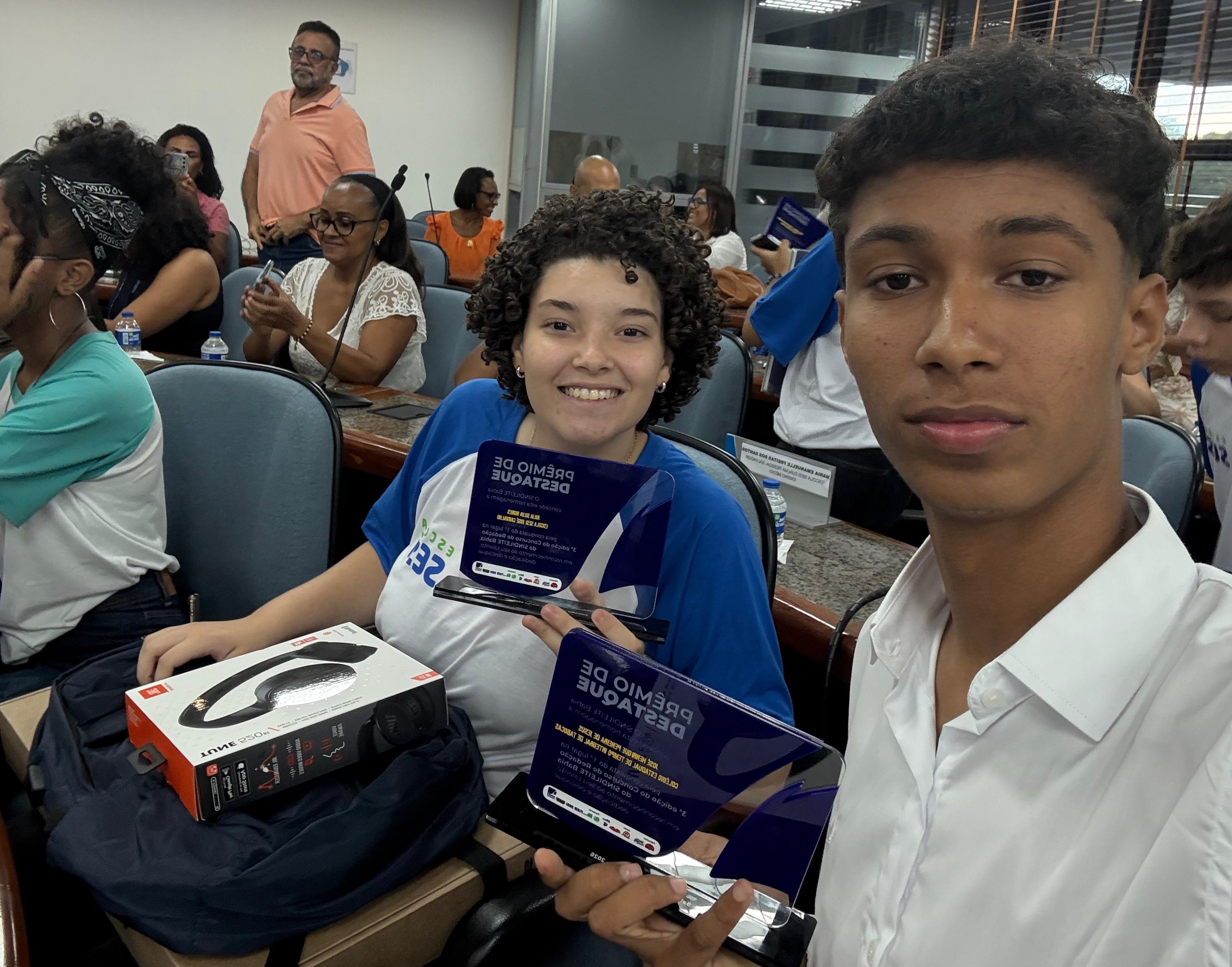 Inspirado em ‘Geografia da Fome’, estudante de Tabocas do Brejo Velho vence concurso de redação