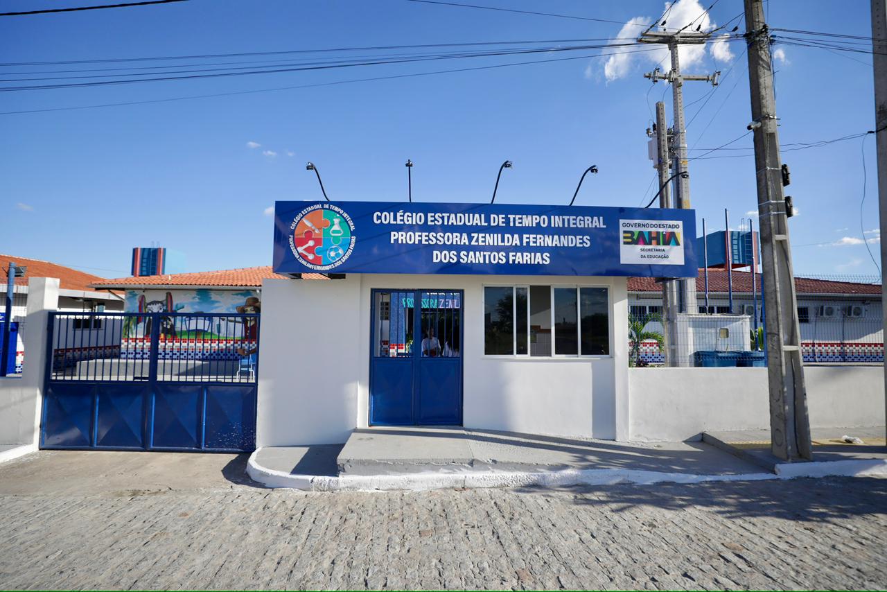 Em um único dia, Governo do Estado entrega novas escolas em Capela do Alto Alegre e Ruy Barbosa