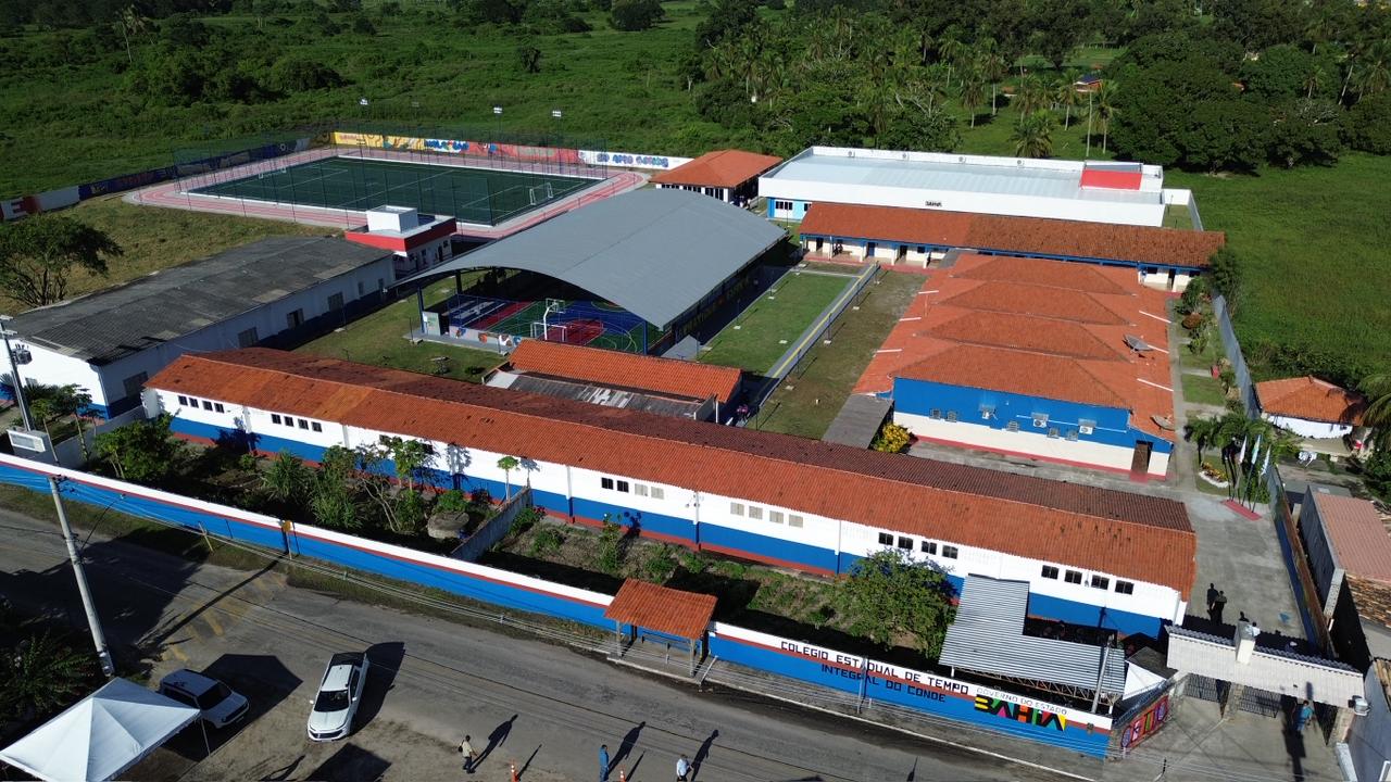 Governo do Estado inaugura primeira etapa de modernização do Colégio Estadual do Conde