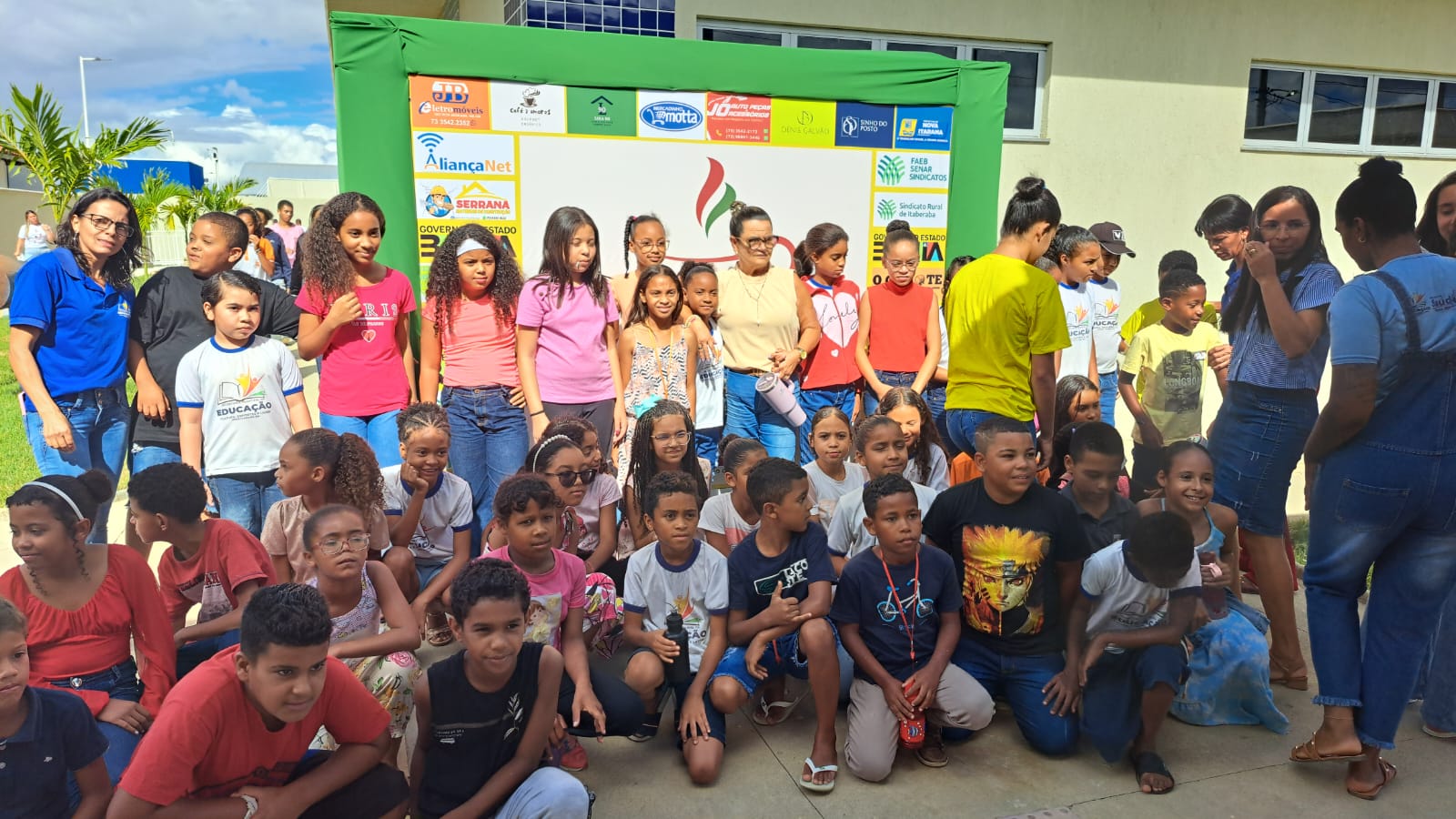 Café & Prosa transforma escola do campo em vitrine de ciência, cultura e tradição no Vale do Jiquiriçá