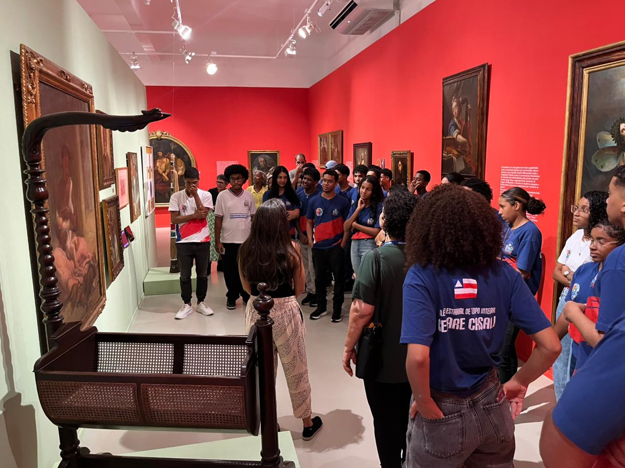 Programa Estudantes nos Museus leva estudantes de Pirajá a circuito cultural