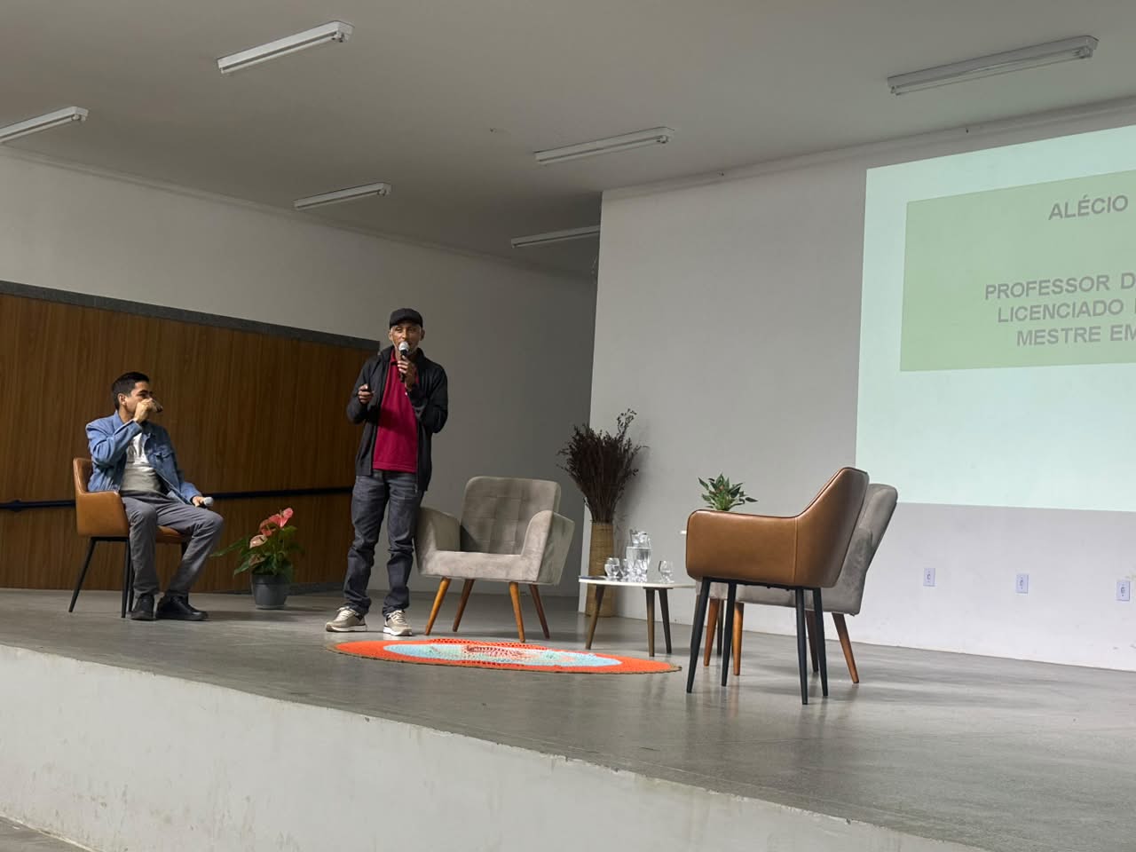 Ecofeira destaca protagonismo estudantil e projetos sustentáveis da rede estadual no Território de Irecê