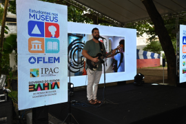 Estudantes nos Museus 1.png