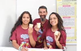 Jovens cientistas 1.jpg