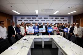 Governador recebe 2.jpg