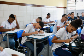 Escolas estaduais iniciam eleição de líderes de classe em toda a Bahia