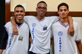 Escolas estaduais iniciam eleição de líderes de classe em toda a Bahia