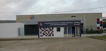 Colégio Estadual de Tempo Integral Luís Navarro de Brito - Jequié 
