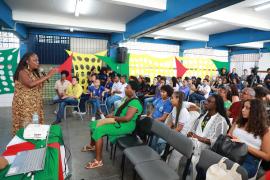 Autoafirmação racial é tema de debate no Colégio Estadual Clarice Santiago 8.jpeg