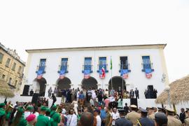 Desfile em Cachoeira abre festejos do 2 de Julho e reforça investimentos na Educação do Recôncavo 4.jpeg