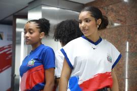 Governo da Bahia lança nova farda escolar e promove formação para gestores sobre Educação Integral  15.jpeg