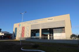 Governo do Estado entrega ampliação com modernização do Colégio Estadual Sete de Setembro, em Sento Sé 5.jpeg