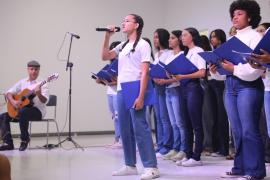 Governo do Estado fortalece educação em Anagé com entrega de novo colégio 19.jpeg