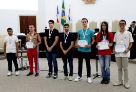 Rede estadual celebra conquistas na Olimpíada Brasileira de Matemática, em cerimônia na UFBA 6.jpeg