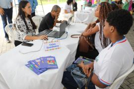 Caravana Pé-de-Meia tem abertura em Salvador com serviços, formação e protagonismo juvenil 6.jpeg