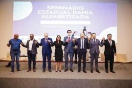 SEC e UPB reúnem 348 municípios em seminário voltado para alfabetização de crianças baianas na idade adequada 4.jpeg
