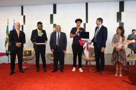 Estudante baiano assume vaga de jovem senador 9.jpeg