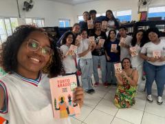 Estudantes do Colégio Estadual José Pallés Sobrinho exploram o mundo literário com novo clube do livro 1.jpeg