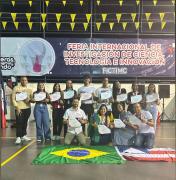 Projetos de estudantes da rede estadual são premiados em primeiro lugar em feira científica na Colômbia 3.jpeg