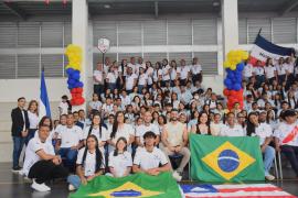 Projetos de estudantes da rede estadual são premiados em primeiro lugar em feira científica na Colômbia 6.jpeg