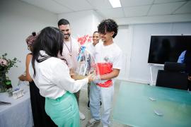 Estudantes baianos campeões em feira internacional são homenageados com almoço na SEC 5.jpeg