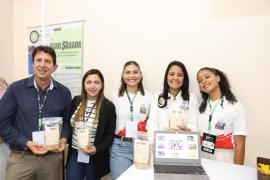 Estudantes da rede estadual apresentam projetos de tecnologia e inovação no Bahia Tech Experience 5.jpeg