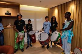 Desfile de estudantes marca início das ações do Novembro Negro na Secretaria da Educação 1.jpeg