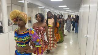 Estudantes da rede estadual de Salvador celebram raízes da cultura afro-brasileira com desfile 5.jpeg