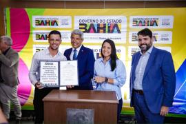 Jerônimo Rodrigues firma convênios para fortalecer a educação em 14 municípios baianos 13.jpeg