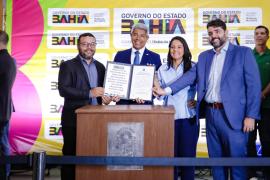 Jerônimo Rodrigues firma convênios para fortalecer a educação em 14 municípios baianos 9.jpeg