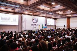 Estudantes ampliam debates e vivências diplomáticas na BaMUN 1.jpeg